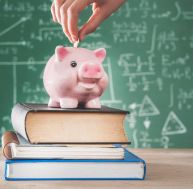 Allocation de rentrée scolaire : quel montant en 2018 et quand sera-t-elle versée ? / iStock.com - seb_ra