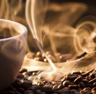 Boire deux à trois tasses de café par jour permettrait de limiter les troubles de l'érection