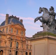 Les principaux lieux culturels à Paris : le Louvre