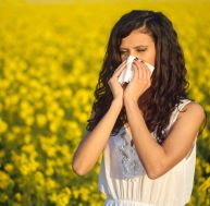 Non, une allergie n'est pas une pathologie à prendre à la légère… / iStock.com - GoodLifeStudio