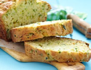Apéros et pique-niques : le pain de courgette, quelle recette ! / iStock.com - Azurita