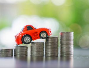 Assurer sa voiture électrique : quels sont les coûts de l'assurance auto ? / iStock.com - krisanapong detraphiphat