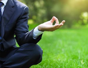 Bien-être au travail : comment rester efficace et zen ? / iStock.com - Petrenkod