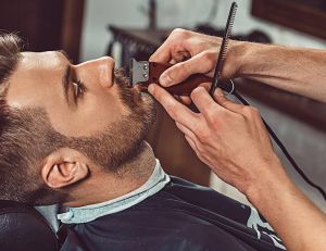 Comment bien tailler sa barbe ? / Istock.com - master1305