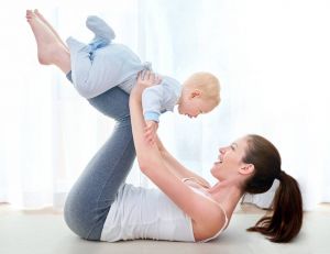Comment faire du sport avec un bébé ? / iStock.com - PeopleImages
