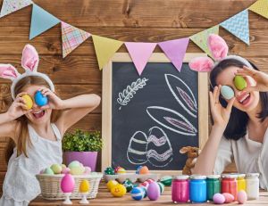 Déco de Pâques : 3 activités DIY à faire avec les enfants / iStock.com - Choreograph