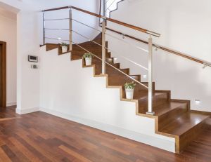 Installer un monte-escalier droit