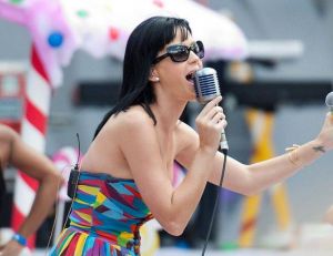 Katy Perry lors d'un concert en 2015 - Creative Commons / Jeff Denberg
