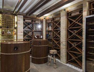 Le cellier : un espace de stockage pratique pour le vin et les produits ménagers
