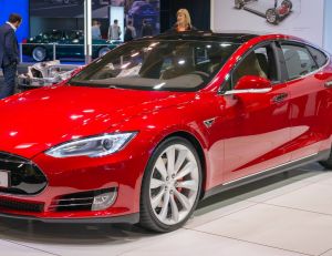 L'autonomie totale des voitures Tesla, c'est pour bientôt