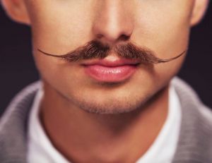 Movember : luttez contre les cancers masculins avec une moustache