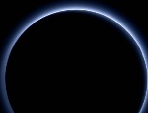 Le ciel de Pluton est-il bleu comme sur Terre ? - © Nasa




