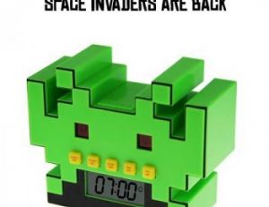 Radio-réveil Space Invaders