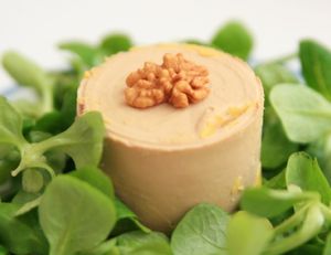 Salade mâche, foie gras et poire