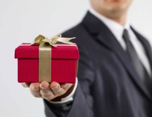 Spécial fin d'année : le régime légal des cadeaux d'entreprise