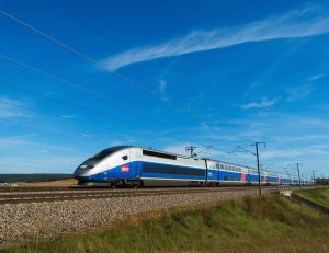 Transports : la nouvelle ligne TGV Paris-Bordeaux est entrée en service / iStock.com - Enzojz
