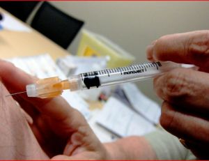 <p>Un vaccin contre le sida en test à Marseille</p>