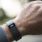 Une université américaine oblige ses nouveaux étudiants à réaliser 10 000 pas par jour, et contrôle leur progression via des bracelets Fitbit