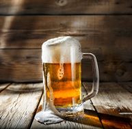 5 idées cadeaux pour les amateurs de bière / iStock.com - GANNAMARTYSHEVA