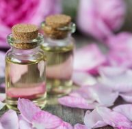 Beauté : les bienfaits de l'huile de rose / iStock.com - Epitavi