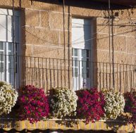 Comment décorer son balcon ? / Istock.com - Mercedes Rancaño Otero