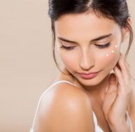 Comment prendre soin d'une peau sensible ? / iStock.com  Ridofranz