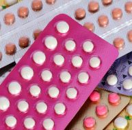 Contraception : pourquoi certaines femmes arrêtent la pilule ? / iStok.com-areeya_ann