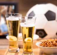 Coupe du monde 2018 : comment manger équilibré devant la télé ? / iStock.com - fstop123