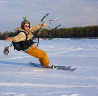 Découvrir les nouveaux sports d'hiver / iStock.com - Leks052