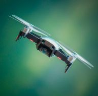 Des drones pour reboiser : la technologie au service de l’environnement