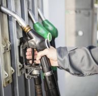 Le prix du gazole a beau être à son niveau le plus bas depuis des années, les ventes de voitures diesel reculent...
