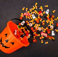DIY : fabriquez votre panier à bonbons d'Halloween / iStock.com - jenifoto