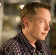 Elon Musk projette d'ici quelques années de travailler sur des avions électriques pour particuliers - copyright OnInnovation / Flickr CC.