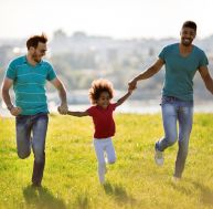 Famille : les droits du parent social / iStock.com - SkyNesher