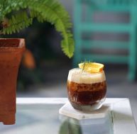 Le nouveau cocktail incontournable de l'été : le coffee tonic / iStock.com - Food Photographer