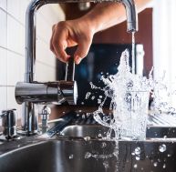 Les bons gestes pour réduire sa consommation d’eau à la maison