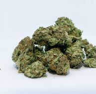 Selon une étude, le cannabis pourrait endommager les poumons plus que le tabac