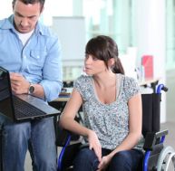 La personne en situation de handicap peut cumuler sa rémunération avec l'AAH.