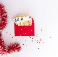 Prime de Noël : qui peut en bénéficier et à quelle date ? / iStock.com - Elena Abrosimova
