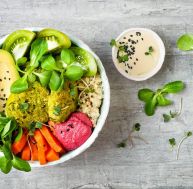 Régime végétarien et équilibre nutritionnel / iStock.com - sveta_zarzamora