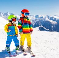 Sport d'hiver : louez vos vêtements de ski / iStock.com - FamVeld