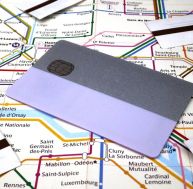 Vous pouvez maintenant recharger votre pass Navigo avec votre téléphone ! / iStock.com - Gwengoat