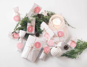 Bientôt Noël : on dit oui aux calendriers beauté/ iStock.com - DanielHarwardt