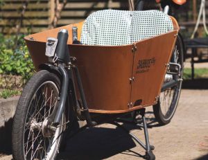 Biporteur, triporteur ou longtail : investissez dans un vélo-cargo ! / unsplash.com - Sven Brandsma