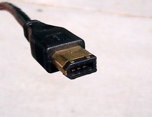 Câble FireWire