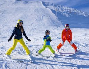 Comment bien débuter au ski ? / Istock.com - amriphoto