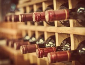 Comment bien faire vieillir son vin ? / iStock.com-DmitriMaruta