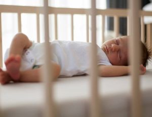 Comment prévenir la mort subite du nourrisson ?/iStock.com-Daniela Jovanovska-Hristovska