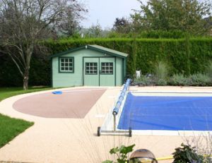 Différents systèmes de couverture d'une piscine