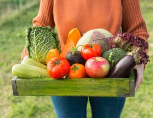 Conso : 5 raisons d'acheter ses fruits et légumes chez le producteur / iStock.com - SuzanaMarinkovic
